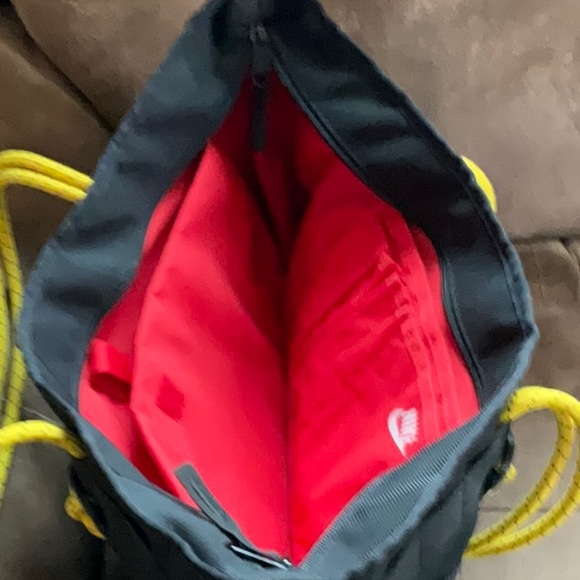 Nike All Weather Laptop Tote - Picture 3 of 3